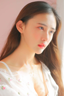 女士不遮阴内搭图片